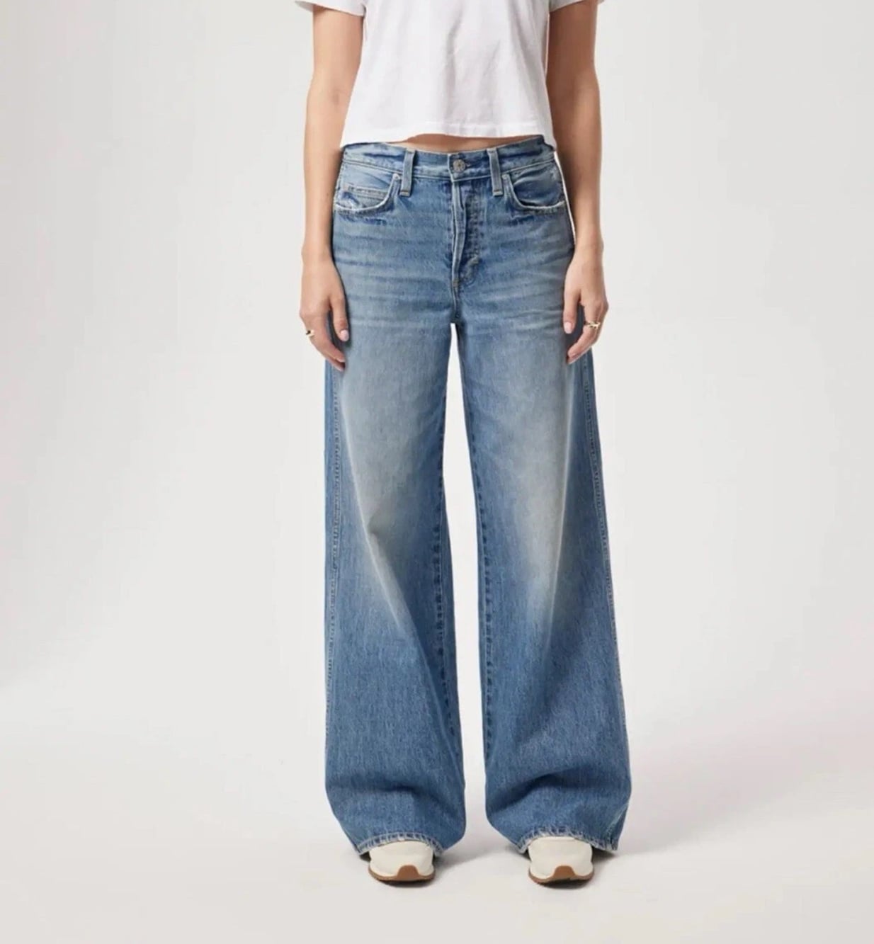 Amo Women's 24 Blue Distressed Denim Big Boy Baggy Wide Leg Mid-Rise Y2k Jeans